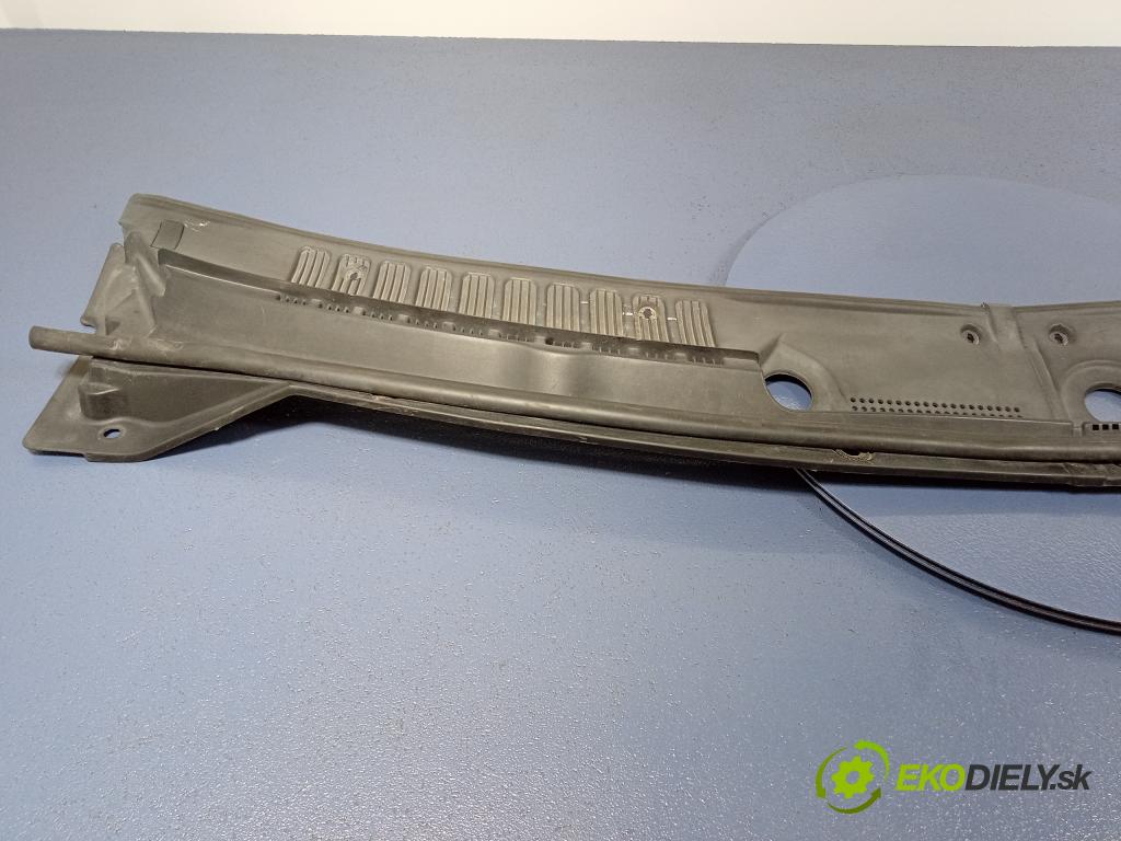 Nissan Almera 2005 torpédo 66862BU200