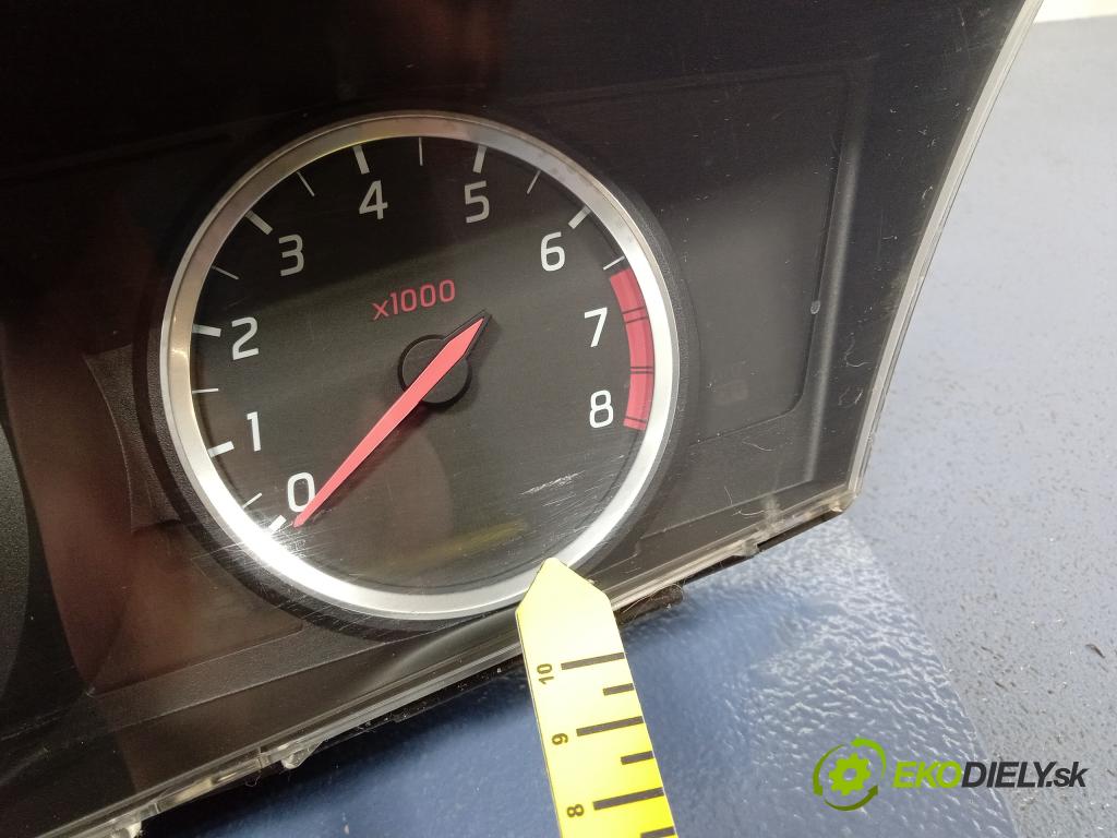 Nissan Primera 2003 prístrojovka/ budíky AU862