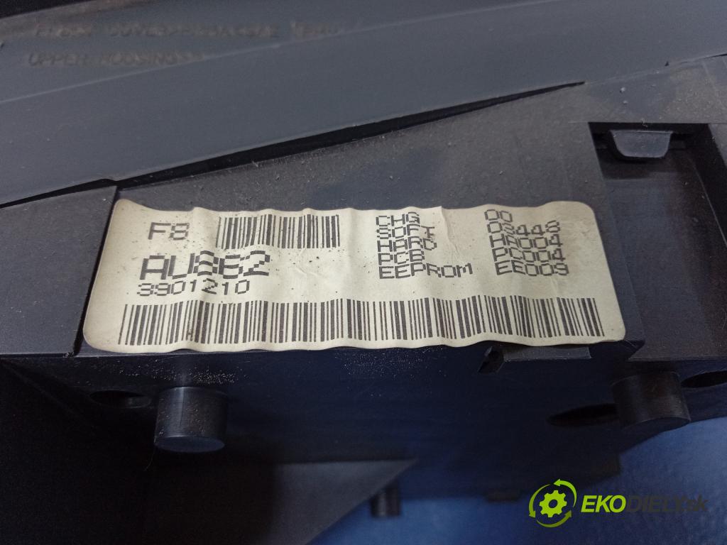 Nissan Primera 2003 prístrojovka/ budíky AU862