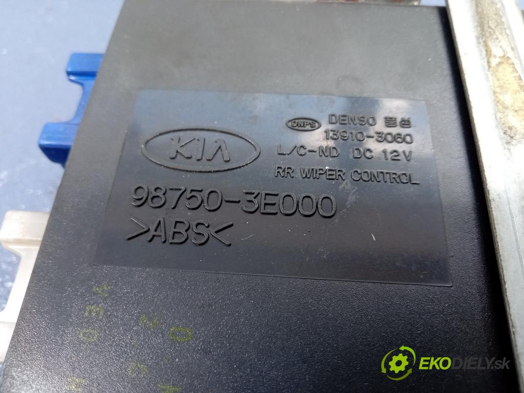 Kia Sorento 2004 řídící jednotka 98750-3E000