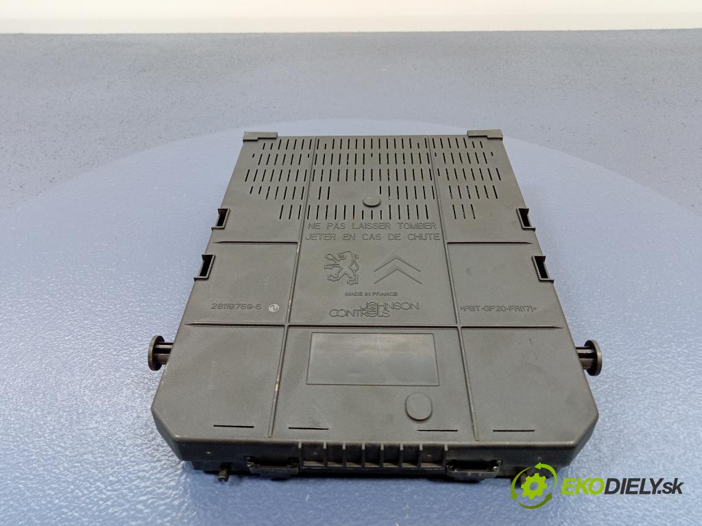Citroen C5 2015 skrinka Poistky: 967847698001