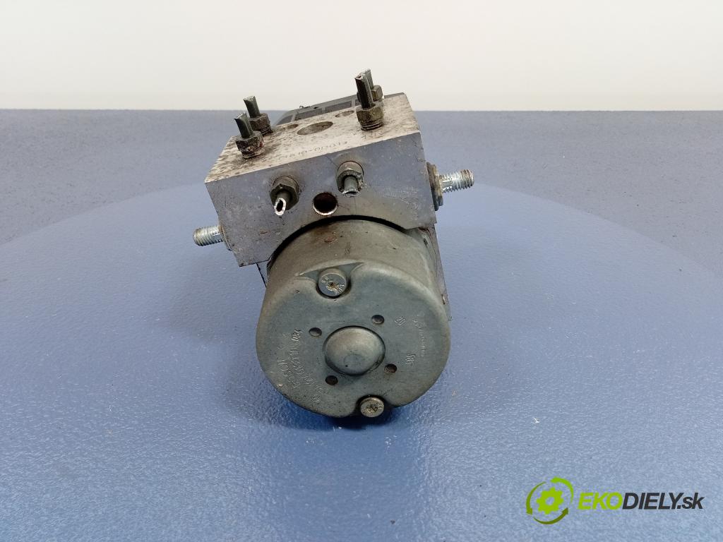 Toyota Yaris 2005 čerpadlo ABS x 44510-0D012