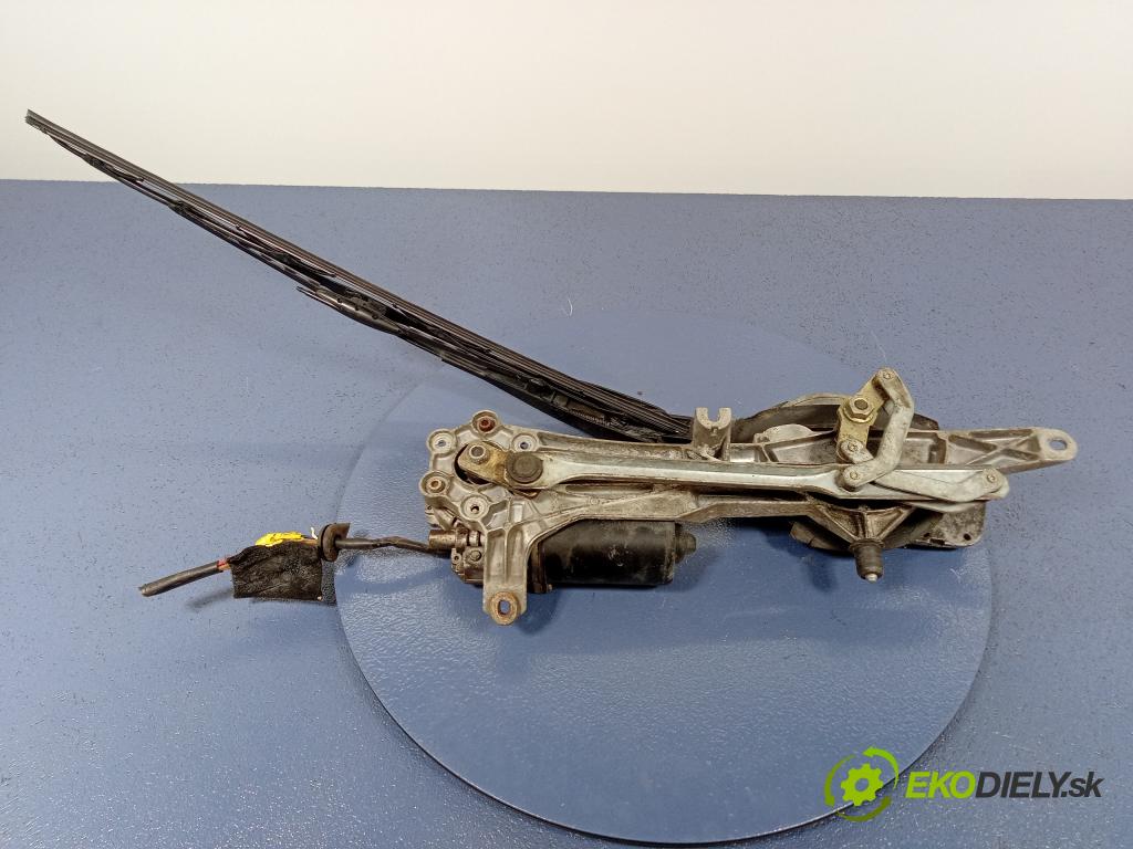 Mercedes C-klasa 1998 mechanizmus motor: Stierače: Predná časť: A2028200208