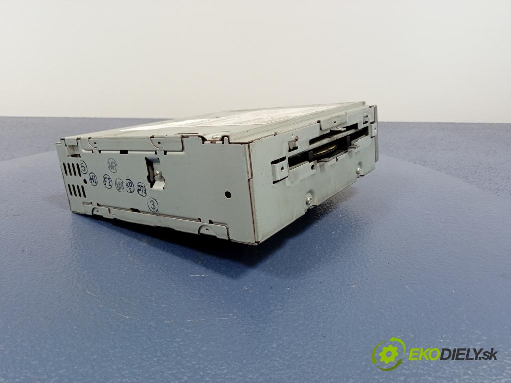 Volvo S40 0 Radio I Navigácia: 30752371