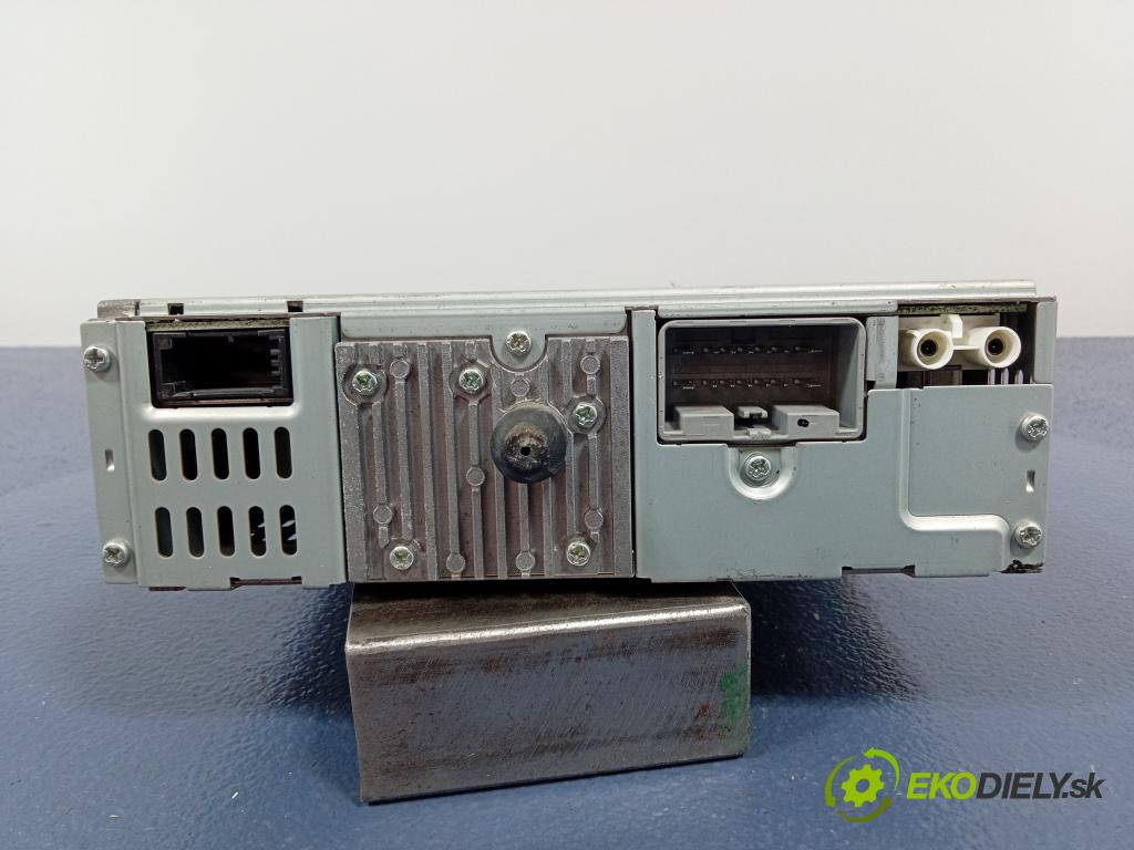 Volvo S40 0 Radio I Navigácia: 30752371
