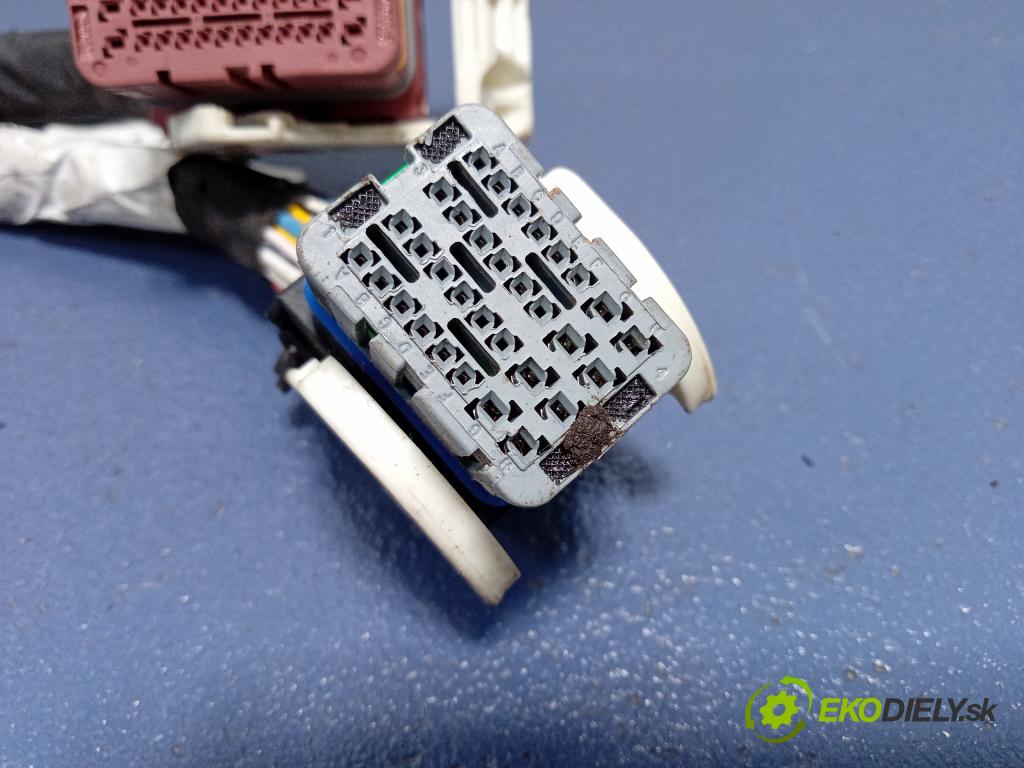 Peugeot 3008 0 instalace Elektrický: V762063380