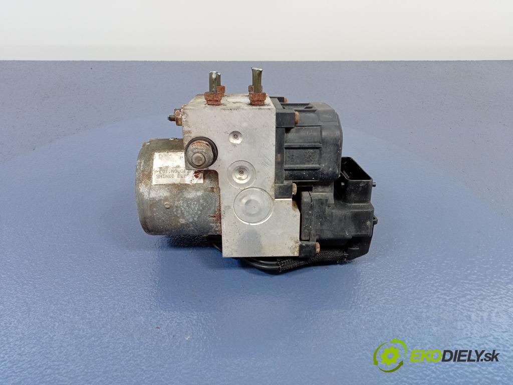 Subaru Forester 2001 čerpadlo ABS x 11000040690