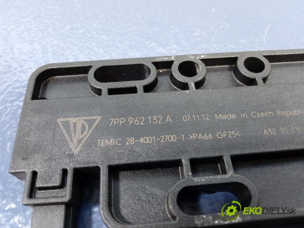 Porsche Cayenne 2013 riadiaca jednotka 7PP962132