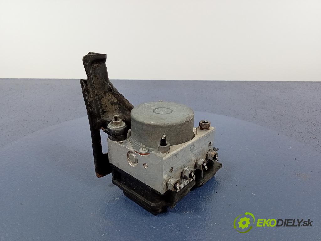 Nissan Note 2009 čerpadlo ABS x 476609U100