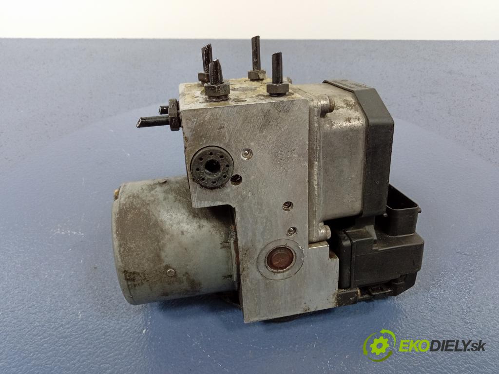 Vw Passat 2000 čerpadlo ABS x 3B0614111