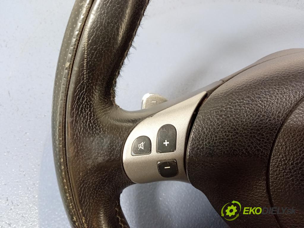 Alfa romeo 147 2002 volant 01