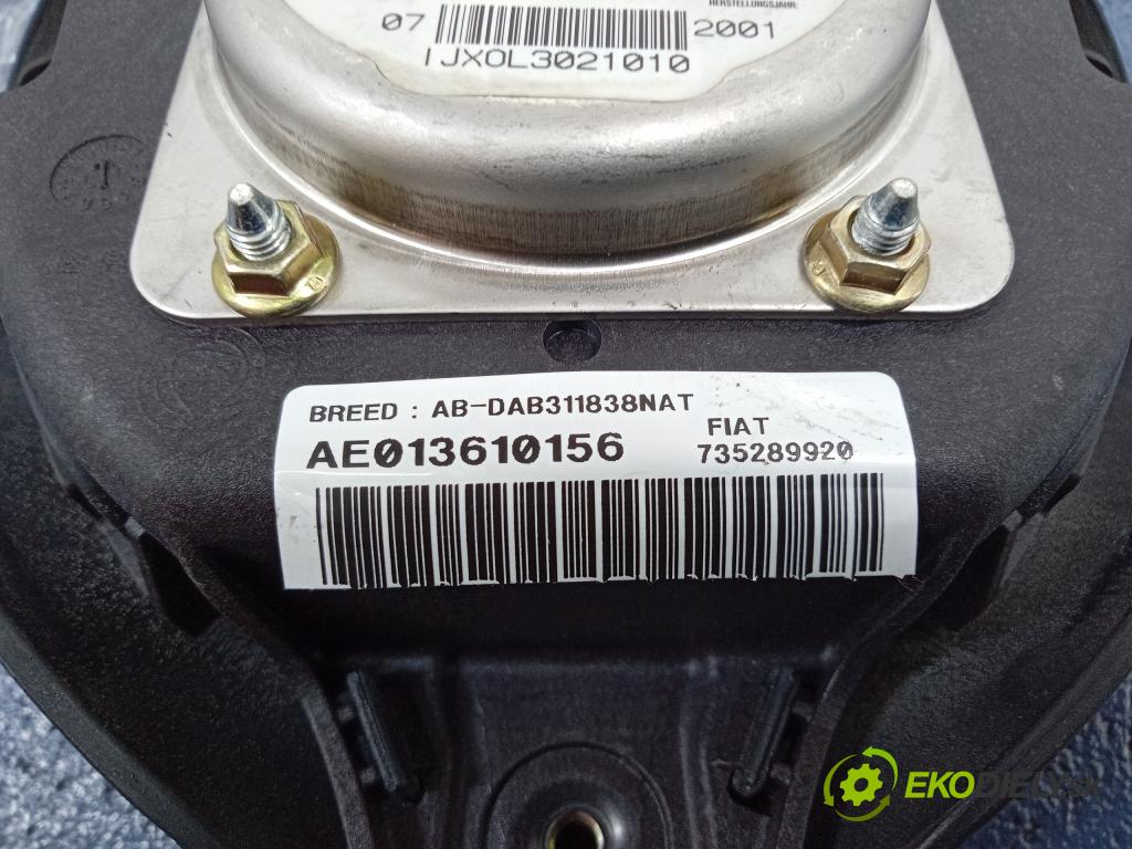 Alfa romeo 147 2002 volant 01