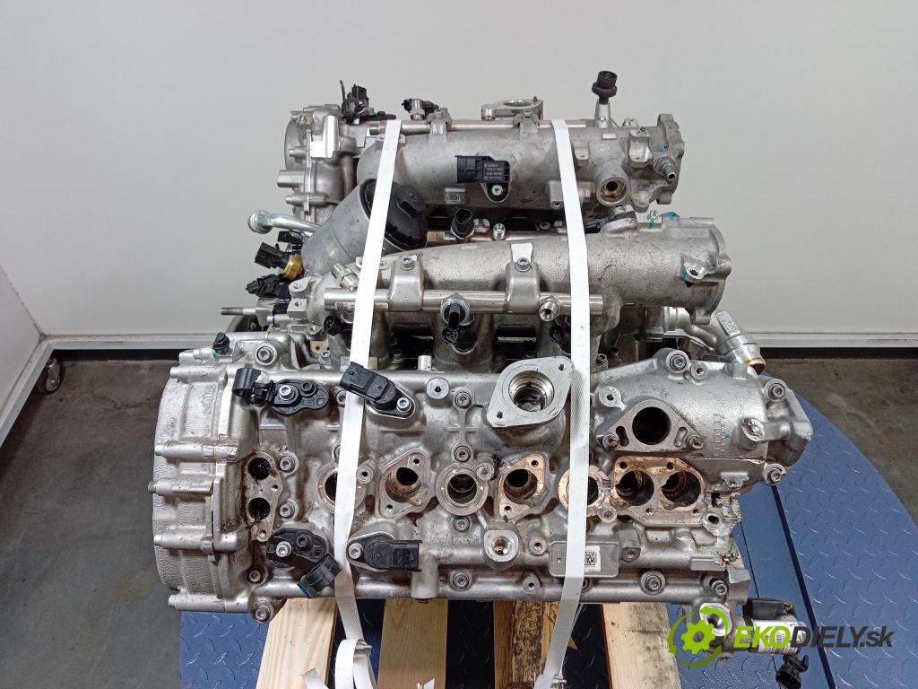 Alfa romeo Stelvio 2021 motor Benzín 01