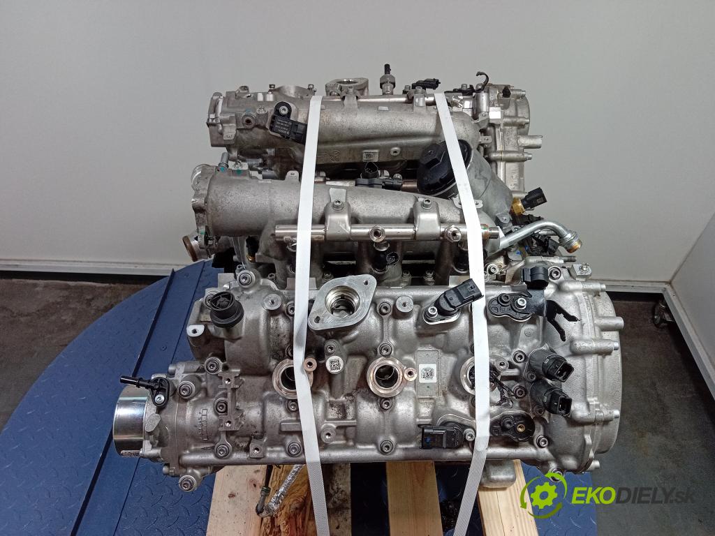 Alfa romeo Stelvio 2021 motor Benzín 01