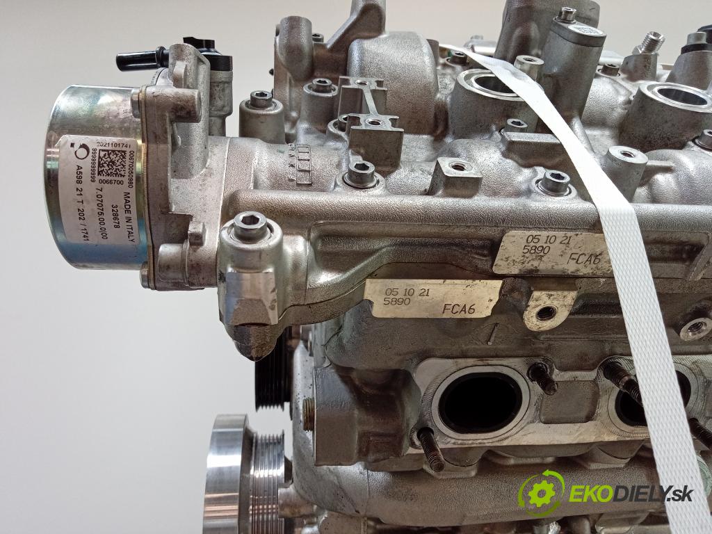 Alfa romeo Stelvio 2021 motor Benzín 01