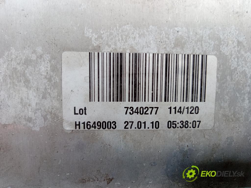 Bmw X6 2010 Chladič: oleja 7340277