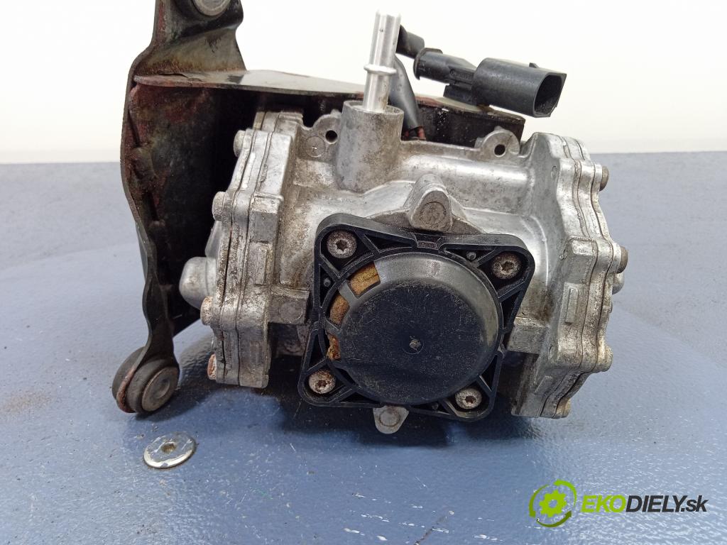 Bmw X6 2010 servo Brzdní: 6789115