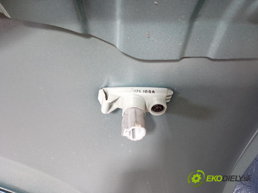 Kia Ceed 2022 Blatník Přední v pravo: 01