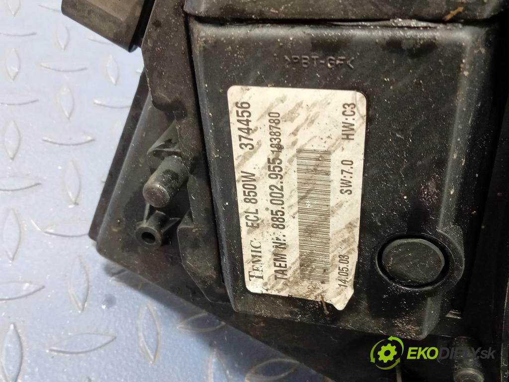 Mercedes S-klasa 2003 Ventilátor Chladiče: A2205000293