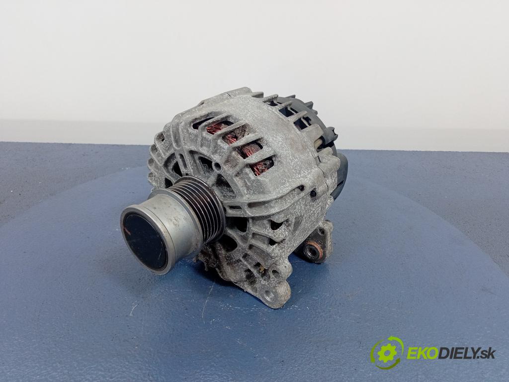 Skoda Octavia 2018 Alternator 04C903021A