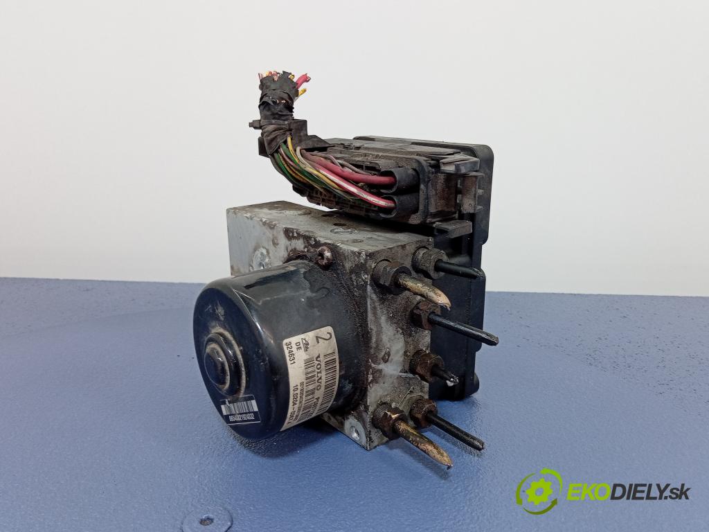 Volvo V70 2003 čerpadlo ABS x 8671224