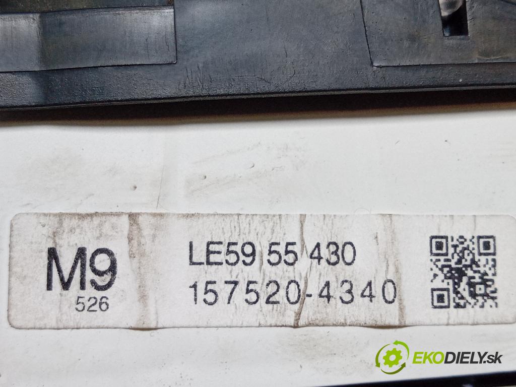 Mazda Mpv 2005 prístrojovka/ budíky LE5955430