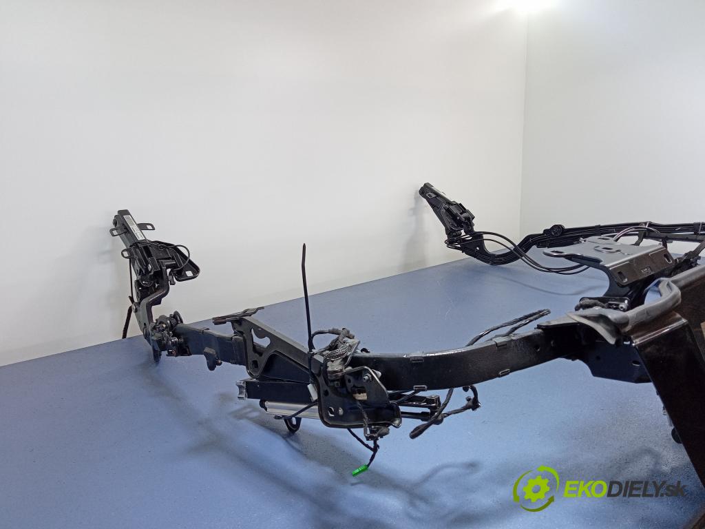 Volvo C70 2007 Strecha: 31256116