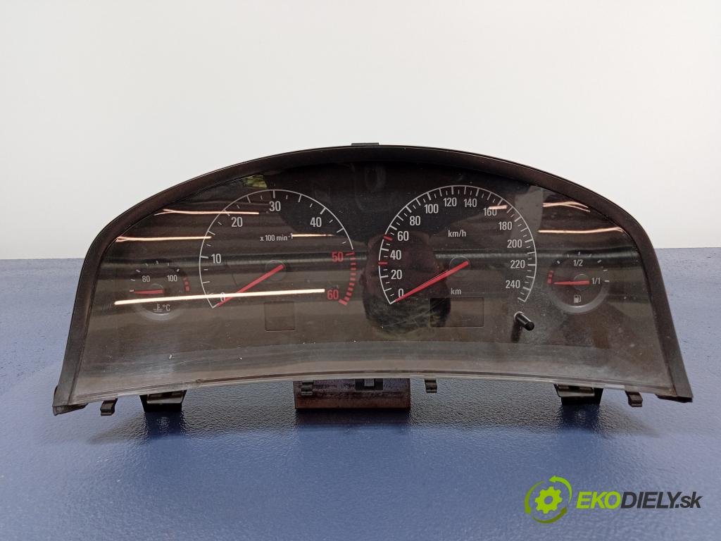 Opel Vectra 2003 prístrojovka/ budíky 13140891RL