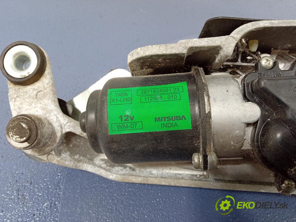 Tata Af01 2011 mechanizmus motor: Stierače: Predná časť: 2871824001