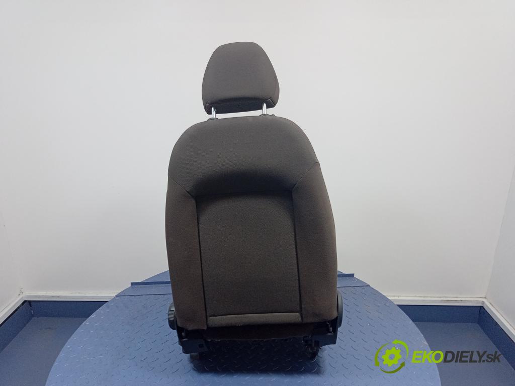 Fiat Bravo 2009 Sedačka Ovládače: 01