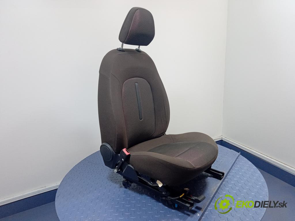 Fiat Bravo 2009 Sedačka Ovládače: 01