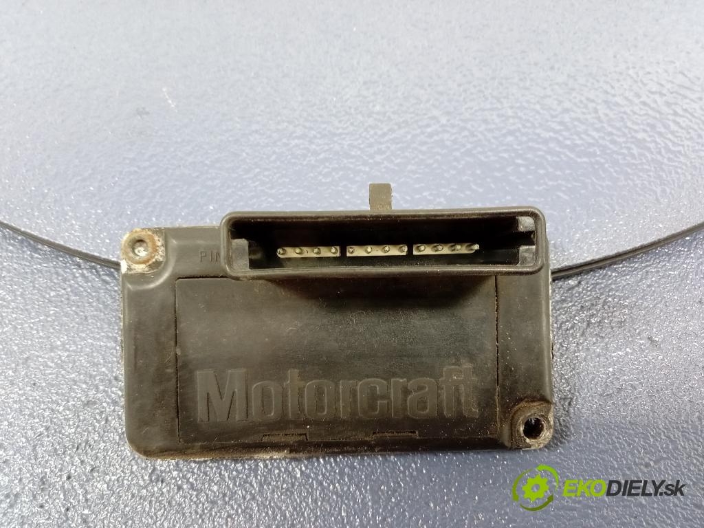 Ford Aerostar 1989 riadiaca jednotka Motor: 906B-12K072-BA