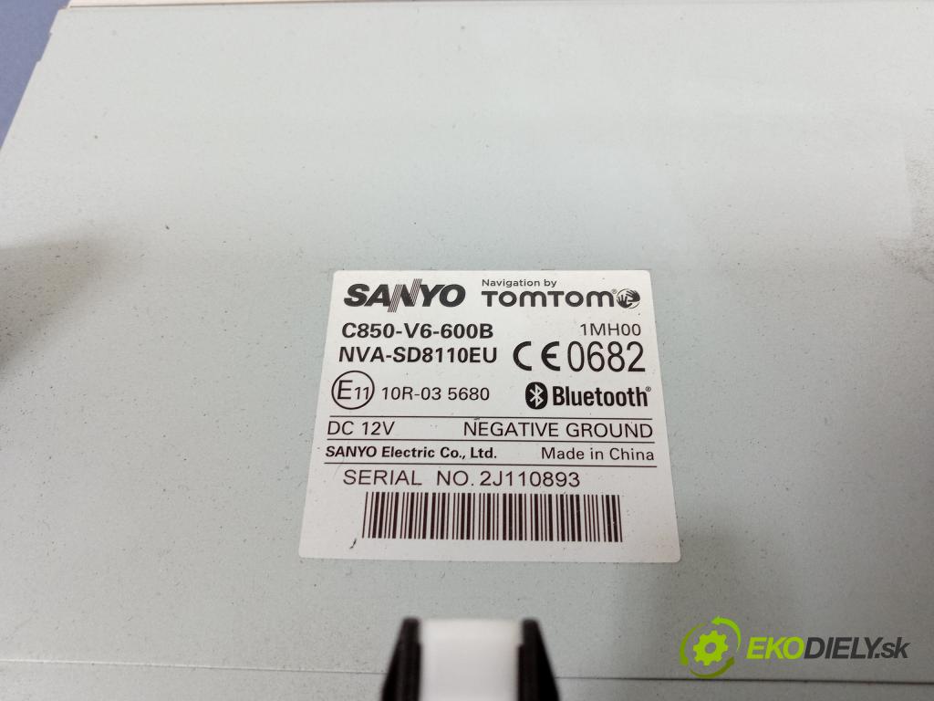 Mazda 6 2012 Radio I Navigácia: C850-V6-600B