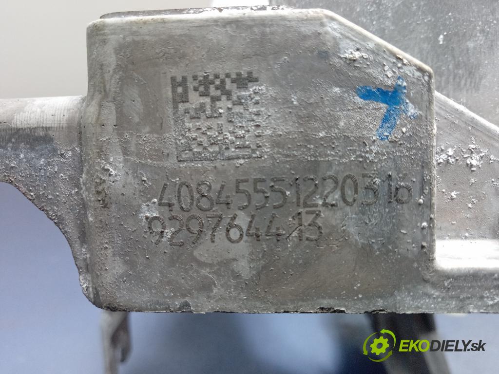 Bmw Seria 7 2016 kokpit,pristrojová doska Distribúcia: 9297646