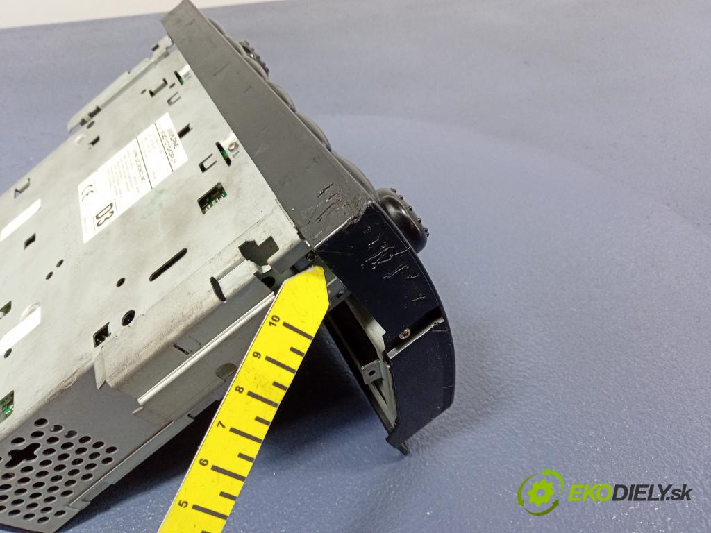Rover 75 2000 Radio I Navigácia: XQD101043PUY