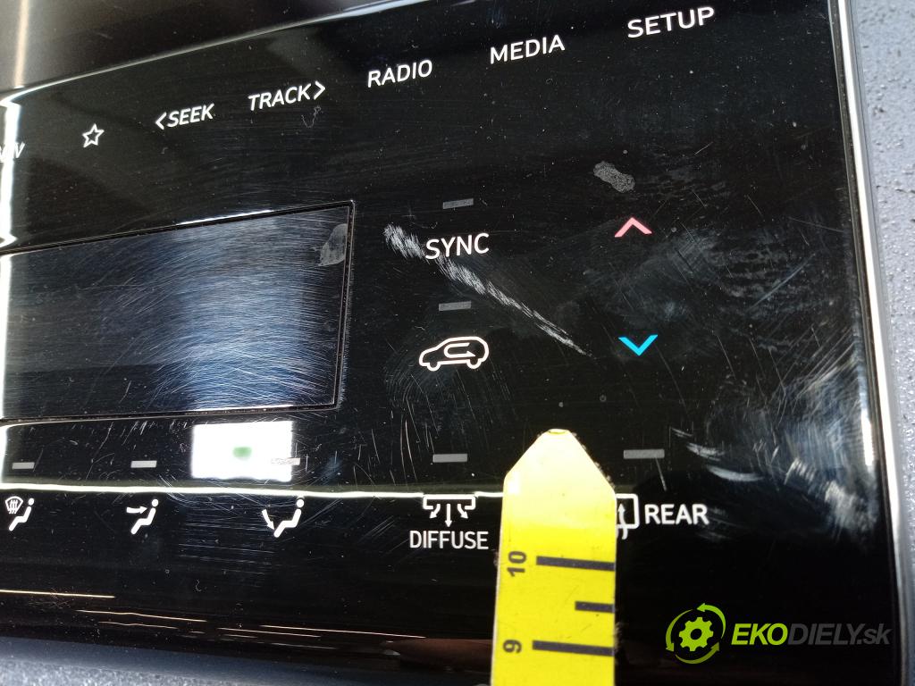 Hyundai Tucson 2021 Radio I Navigácia: 96525-CZ100