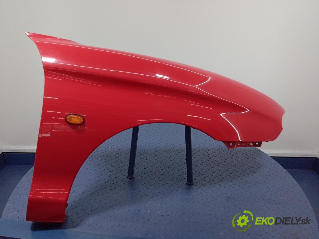 Hyundai Coupe 1998 Blatník Přední v pravo: 01