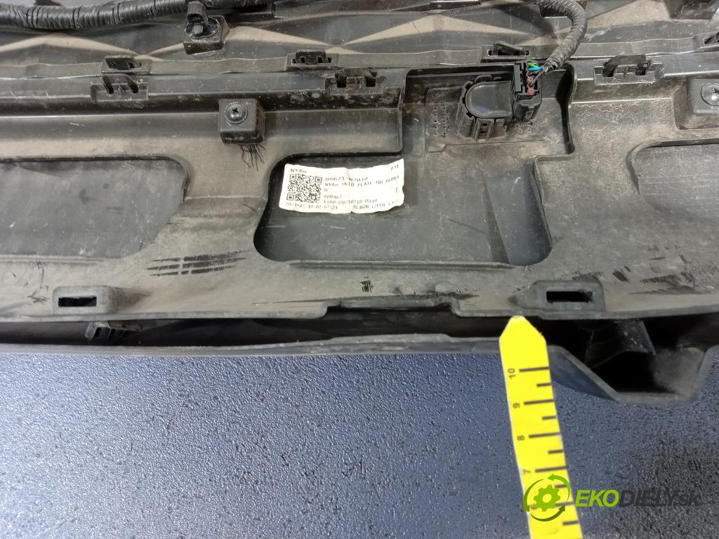 Hyundai Tucson 2021 zadní dveře kufra: Kufr 01