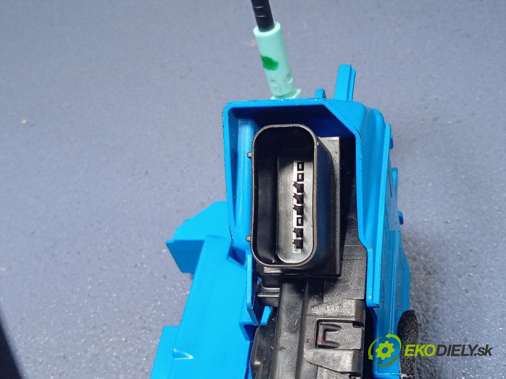 Hyundai Tucson 2021 zámek dveře Přední v pravo: 81320-N7000