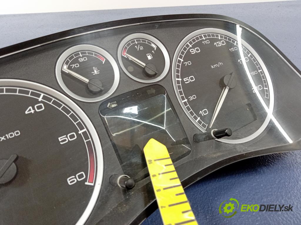 Peugeot 307 2003 prístrojovka/ budíky 9636708880