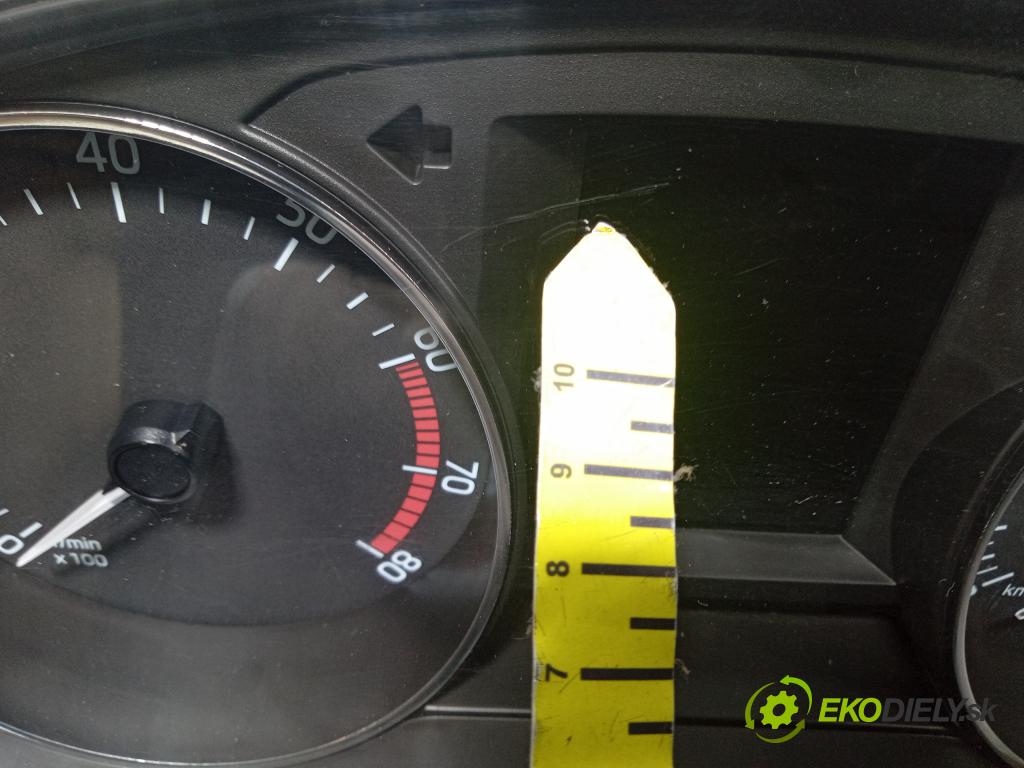 Skoda Rapid 2017 prístrojovka/ budíky 5JA920700A