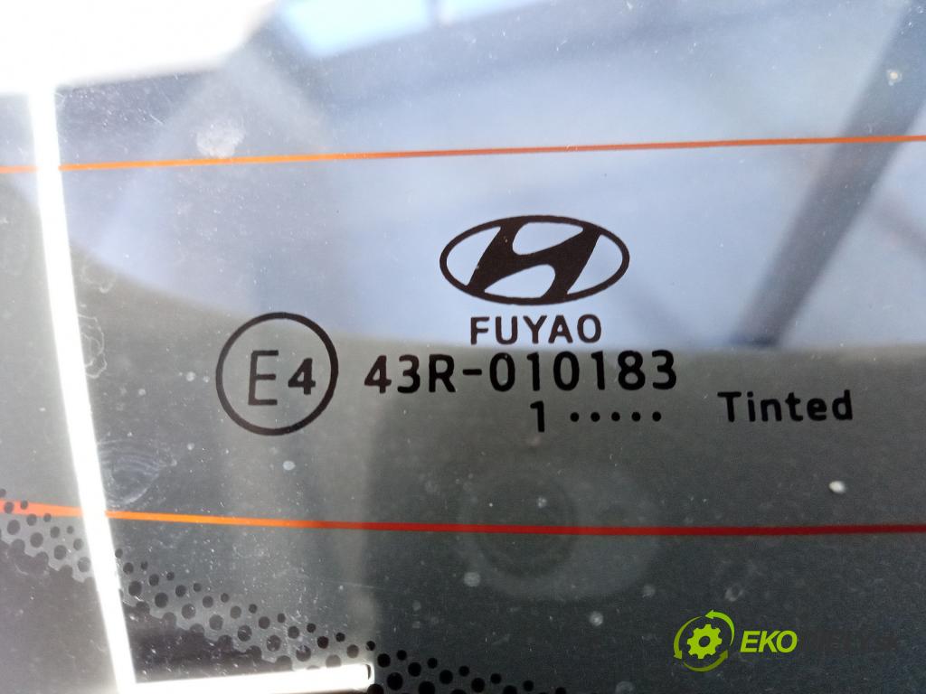 Hyundai Tucson 2021 zadní dveře kufra: Kufr 01