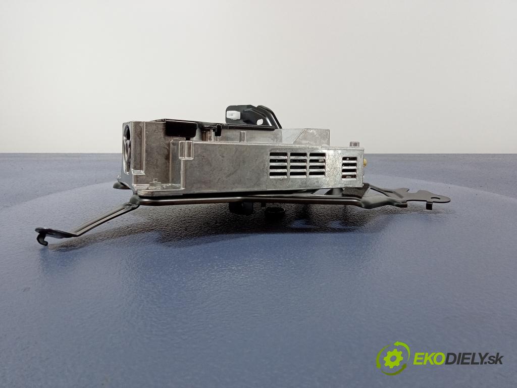 Bmw Seria 1 2022 Zesilovač: Rádio: Navigacia: 5A55AD2