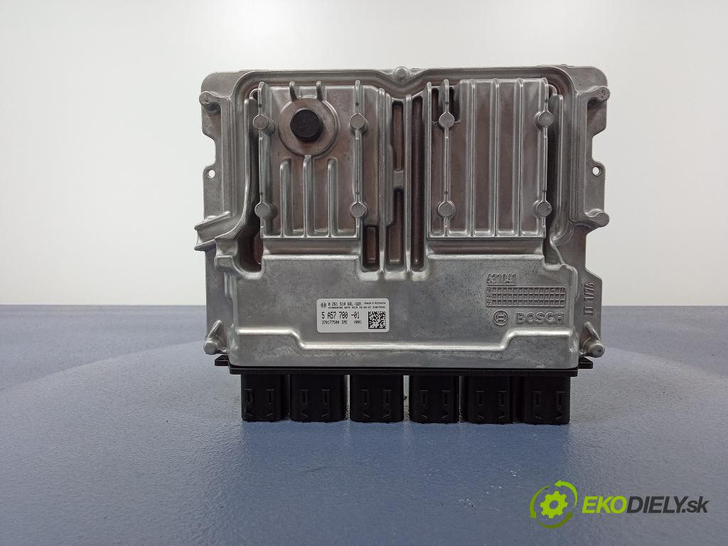 Bmw Seria 1 2022 riadiaca jednotka Motor: 0261S1066L