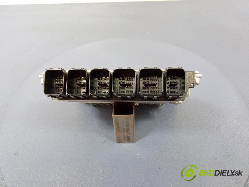 Bmw Seria 1 2022 riadiaca jednotka Motor: 0261S1066L