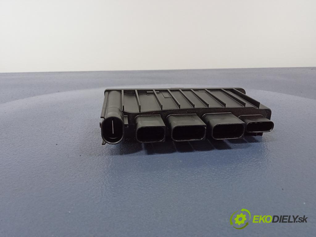 Bmw Seria 1 2022 riadiaca jednotka 8661071