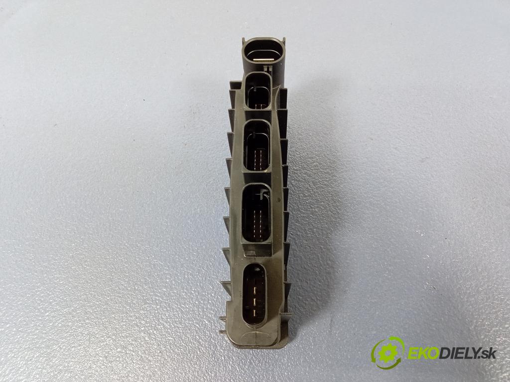 Bmw Seria 1 2022 riadiaca jednotka 8661071