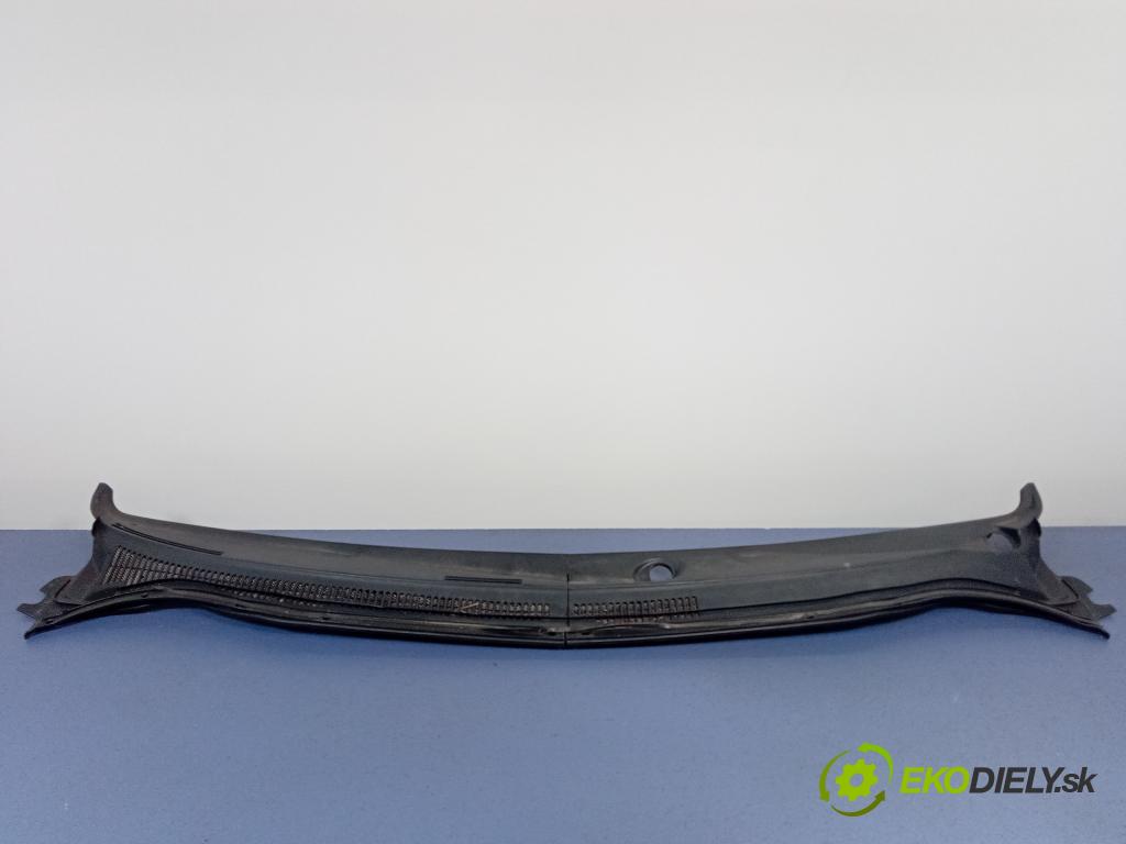 Toyota Avensis 2006 torpédo 55782-05030