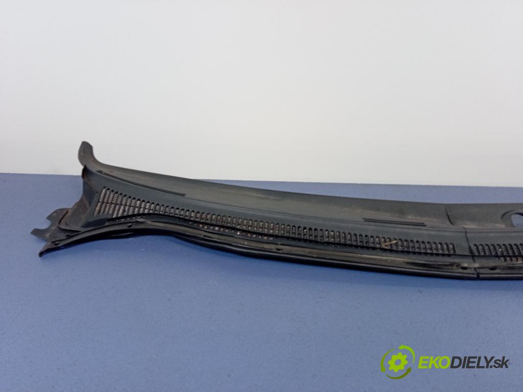 Toyota Avensis 2006 torpédo 55782-05030