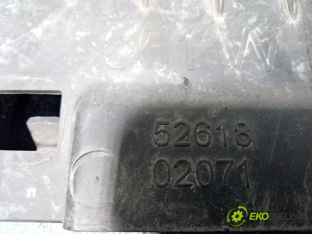 Toyota Corolla 0 lišta narazník 52618-02071